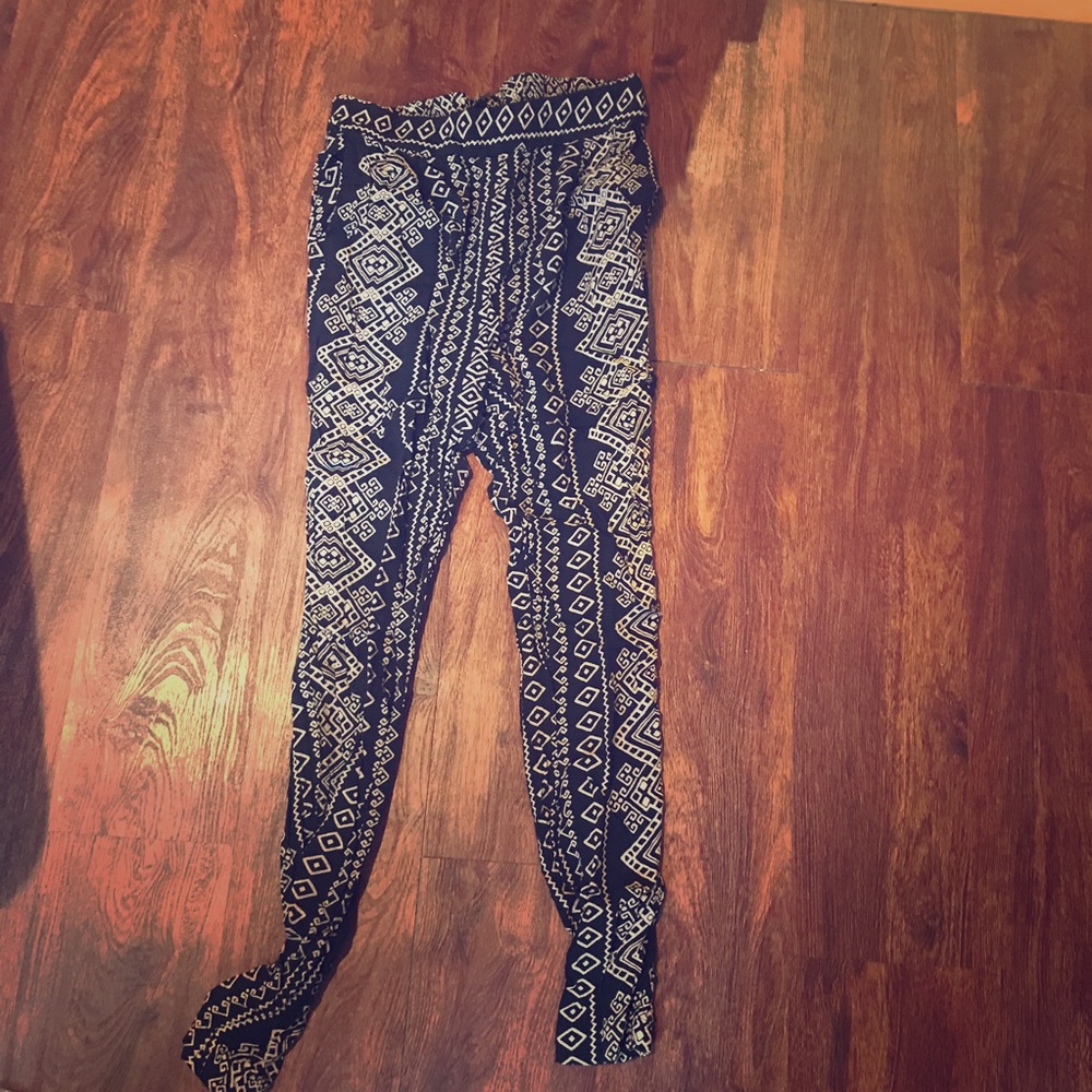 Forever 21 Aztec pants